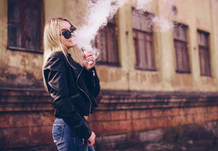 Vapotage : aide au sevrage tabagique ou danger ? - Heyme Vapotage : aide au sevrage tabagique ou danger ? - Heyme